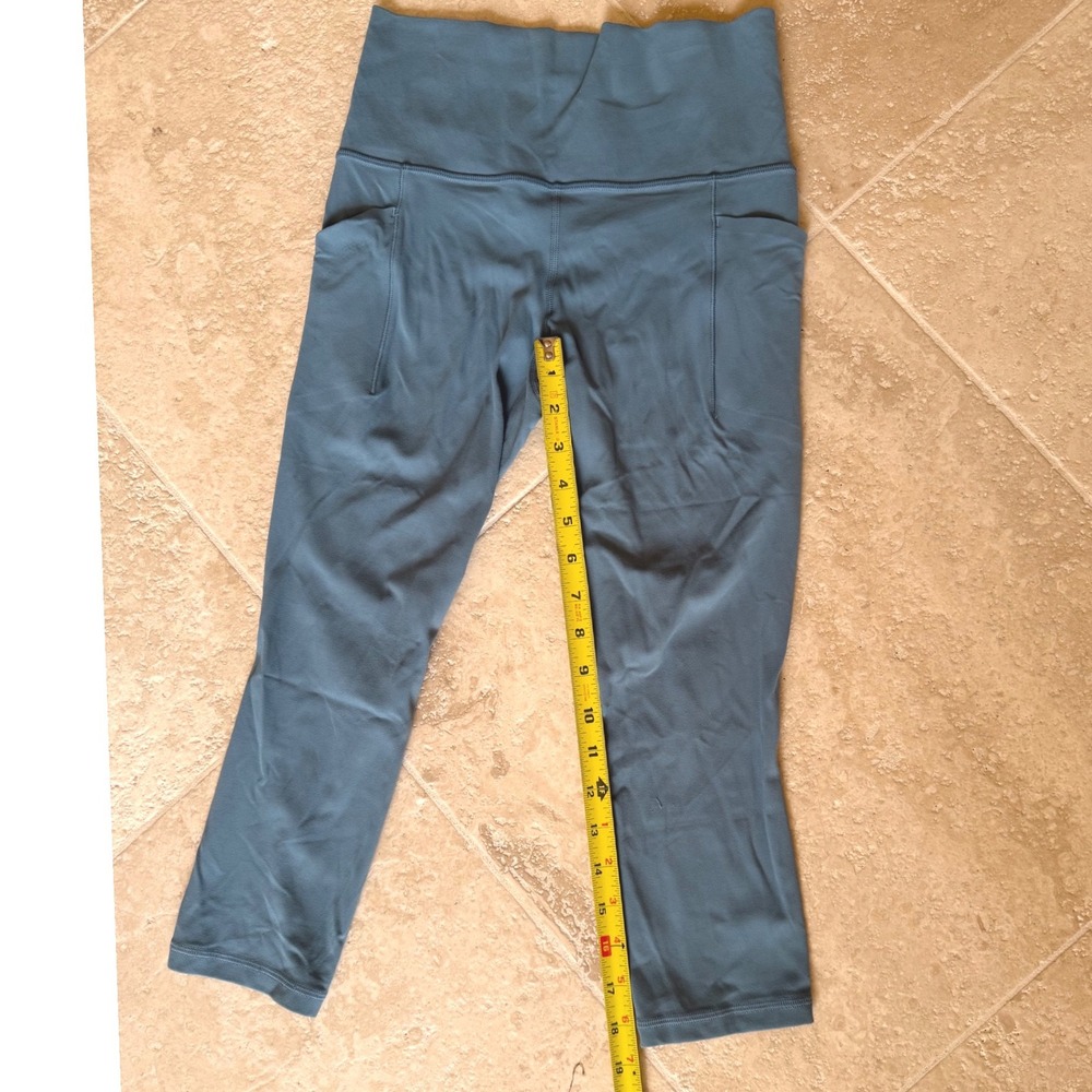 Athleta Salutation Stash Pocket II Capri Leggings Blue - Picture 8 of 8